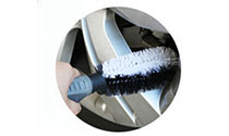 RIM BRUSH W/ COMFORT GRIP